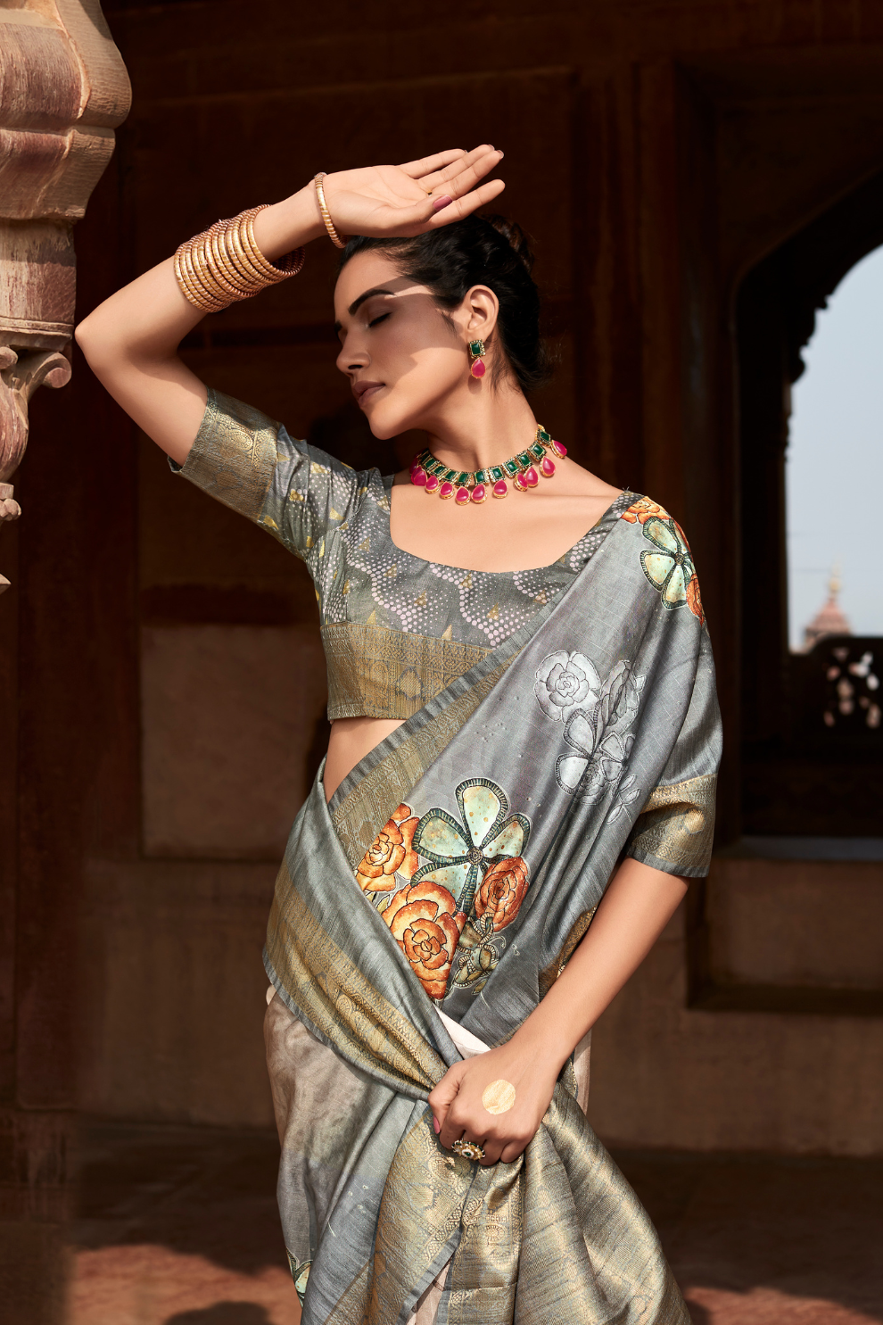 Handloom Silk – Timeless Craftsmanship with a Luxurious Touch - LaVante Fashion