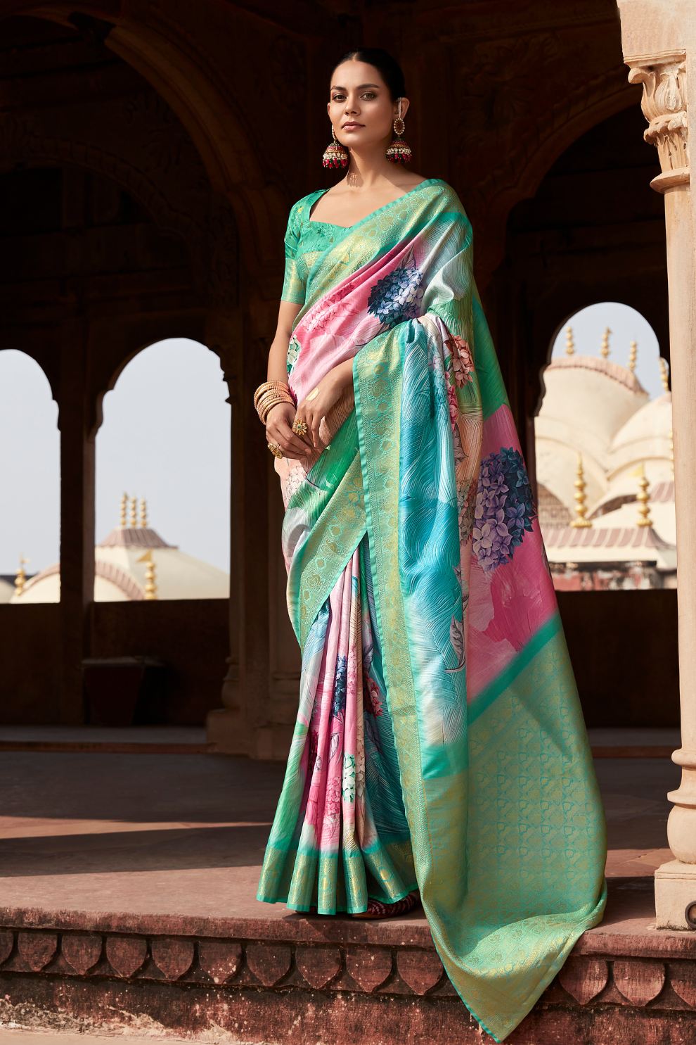 Handloom Silk – Timeless Craftsmanship with a Luxurious Touch - LaVante Fashion