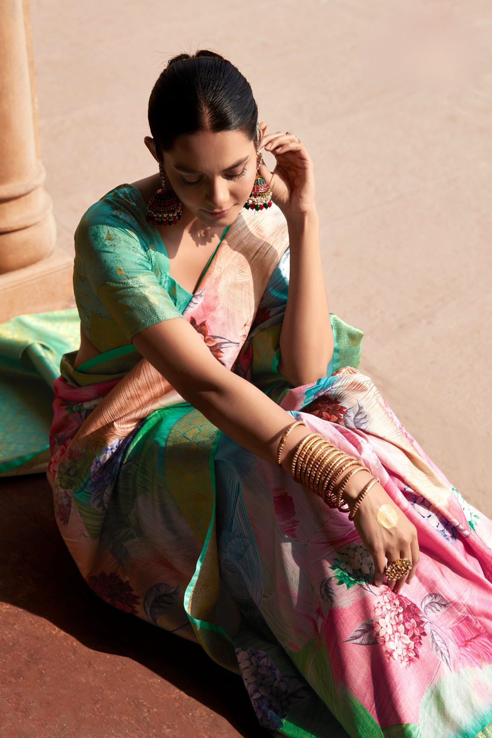 Handloom Silk – Timeless Craftsmanship with a Luxurious Touch - LaVante Fashion