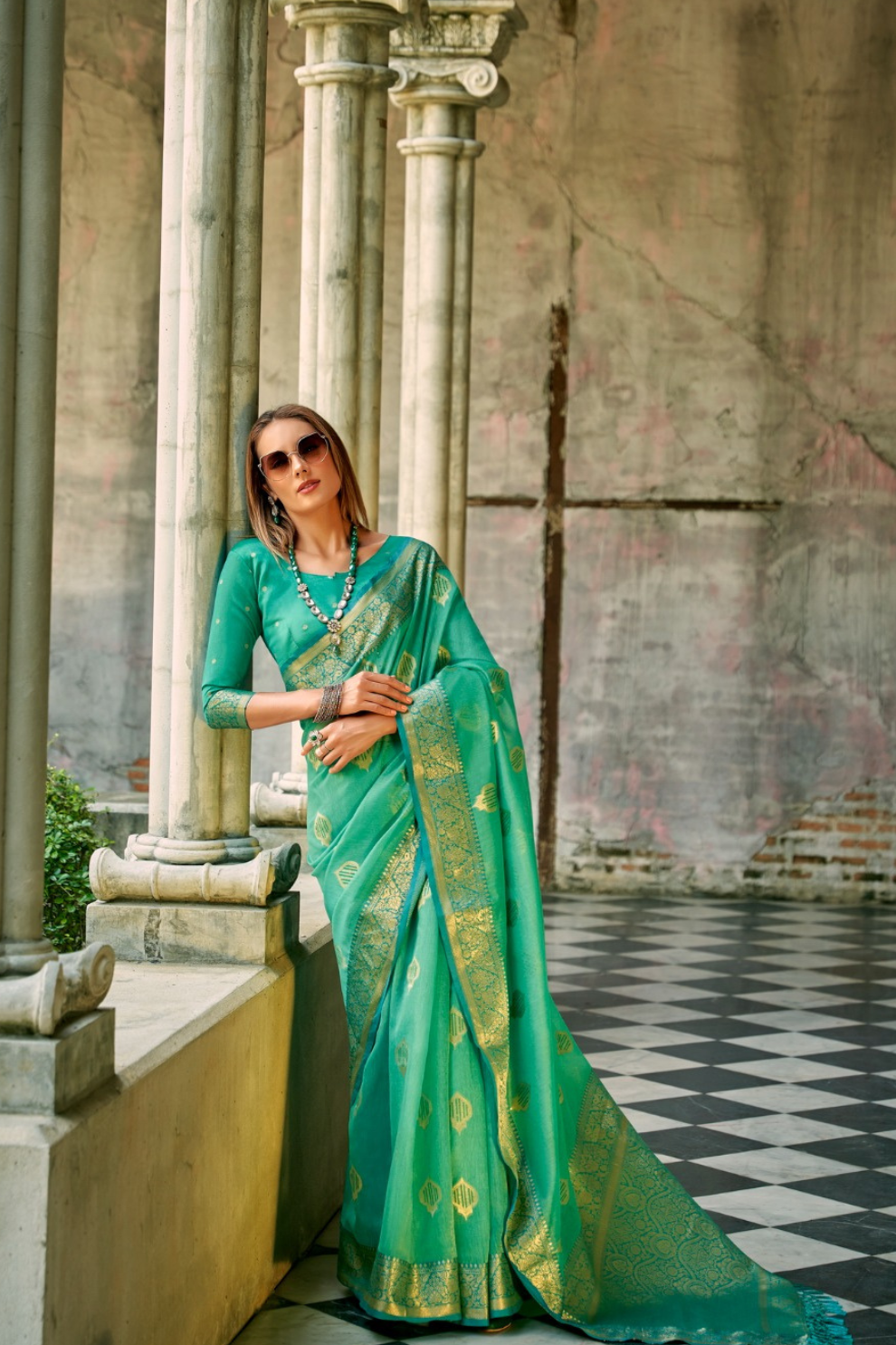 Elegant Soft Tissue Silk Draped in Traditional Zari Work - LaVante Fashion