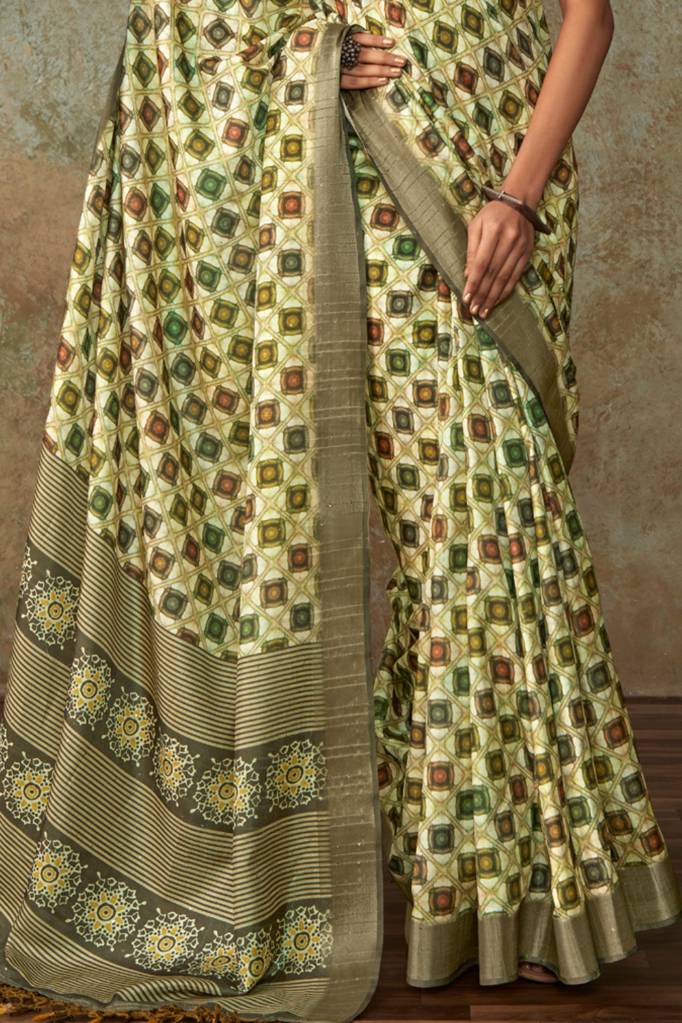 Handloom Fabric with Sequin Weaving & Digital Print - LaVante Fashion