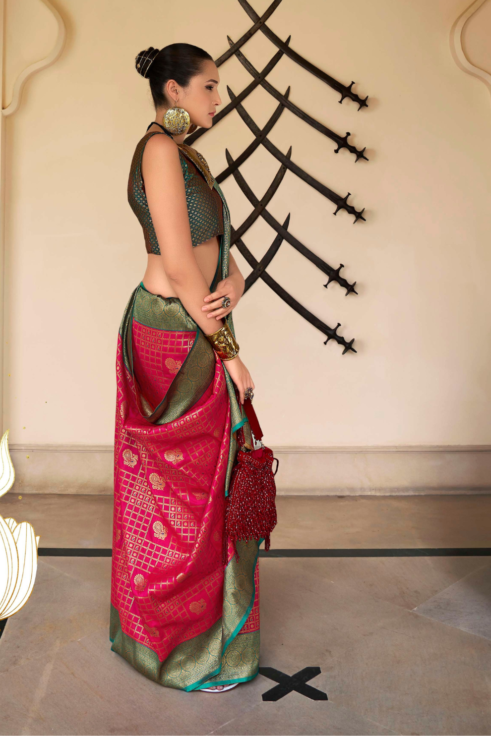 Banarasi P.V. Silk Saree with Exclusive Kanchipuram Weaving Design - LaVante Fashion