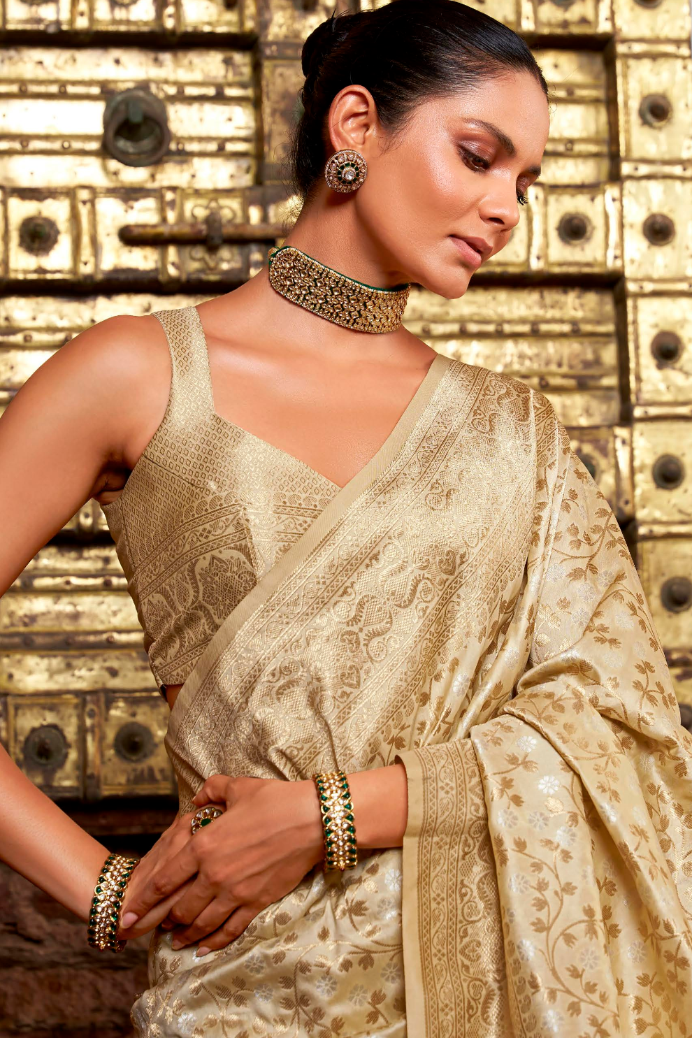 Banarasi P.V. Silk Saree with Exclusive Weaving Jaal Design - LaVante Fashion