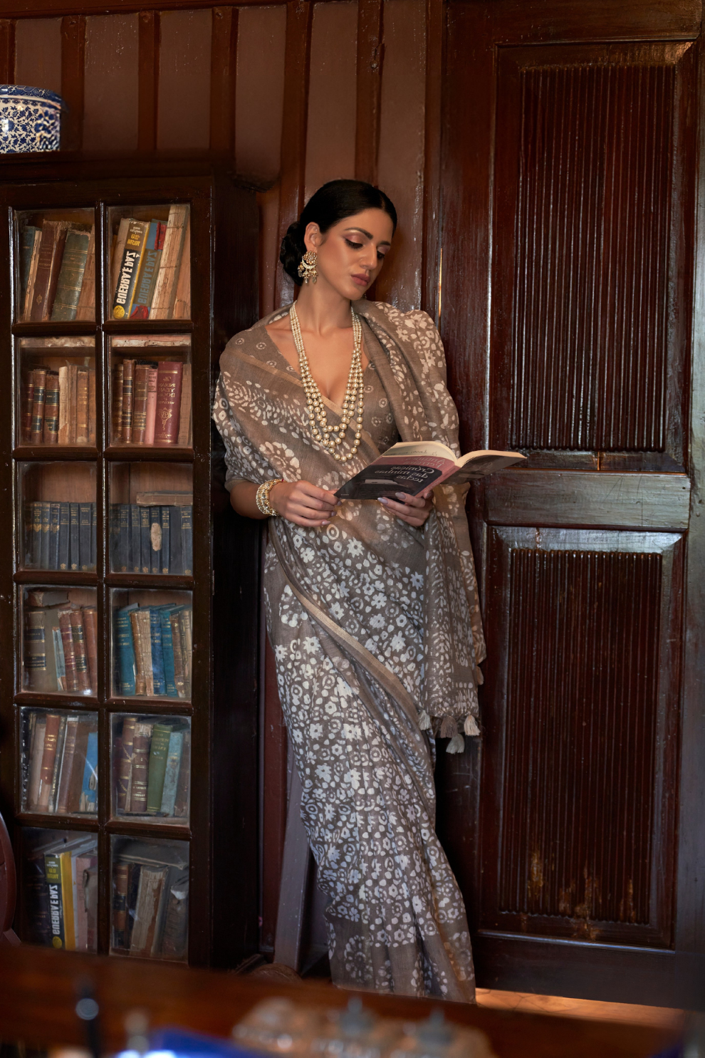 Graceful Bagru Cotton Saree with Dabu Zari Design