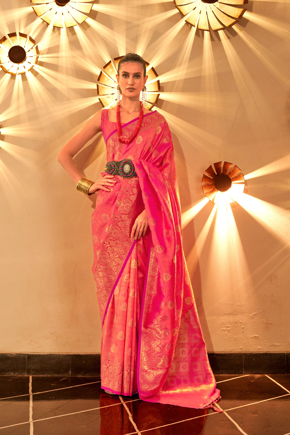 Chaap Handloom Weaving Silk Banarasi Saree with Traditional Charm