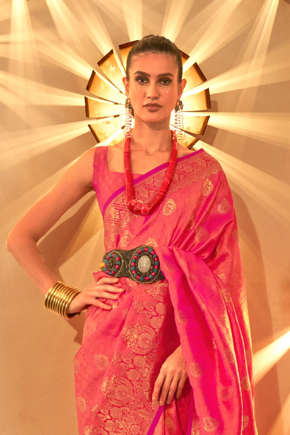 Chaap Handloom Weaving Silk Banarasi Saree with Traditional Charm