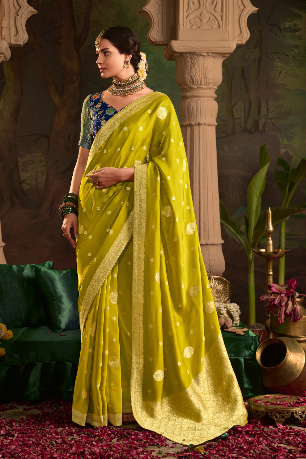 Dola Silk Designer Saree with Heavy Zari Weaving Elegance