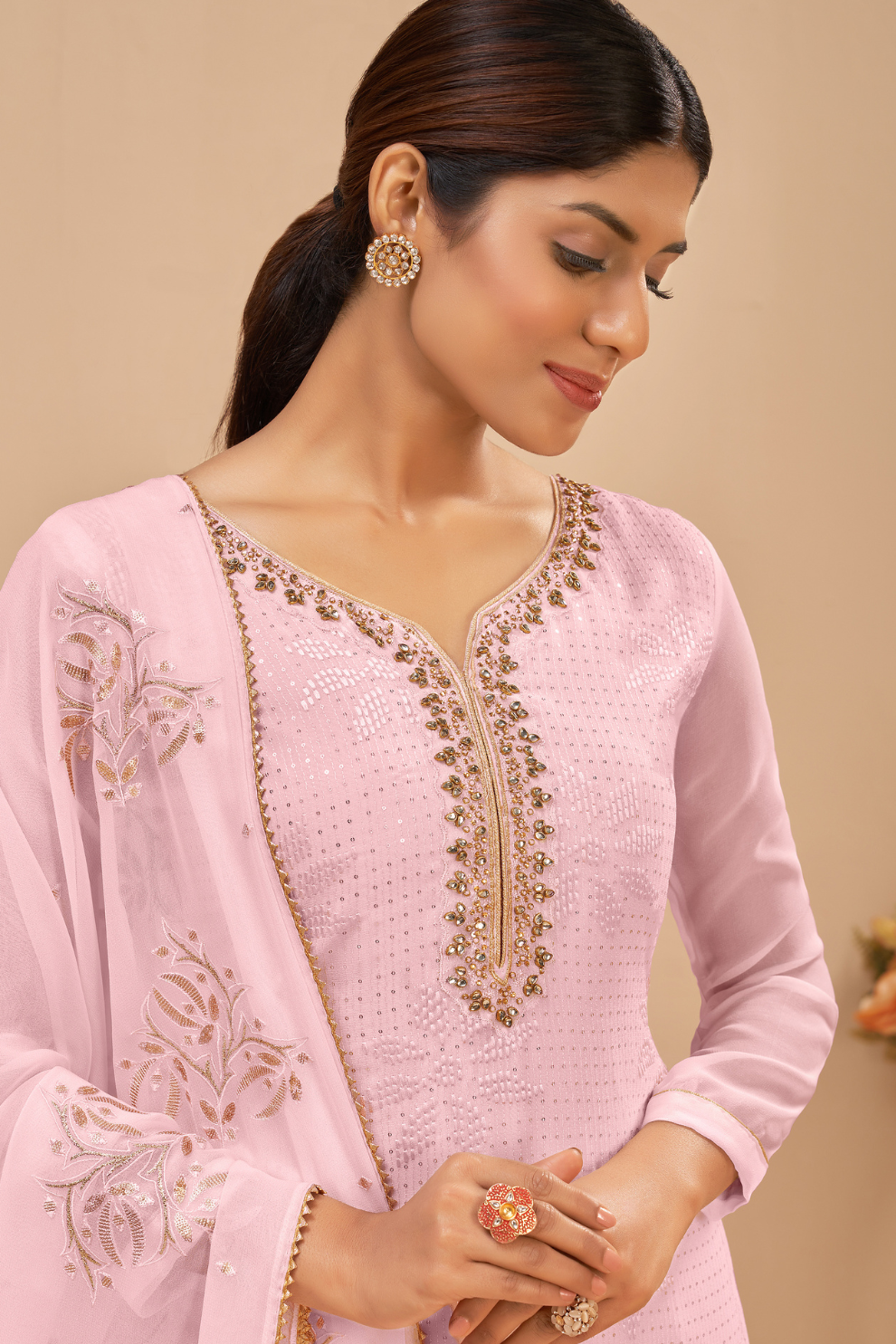 Graceful Embroidered Georgette Salwar Kameez