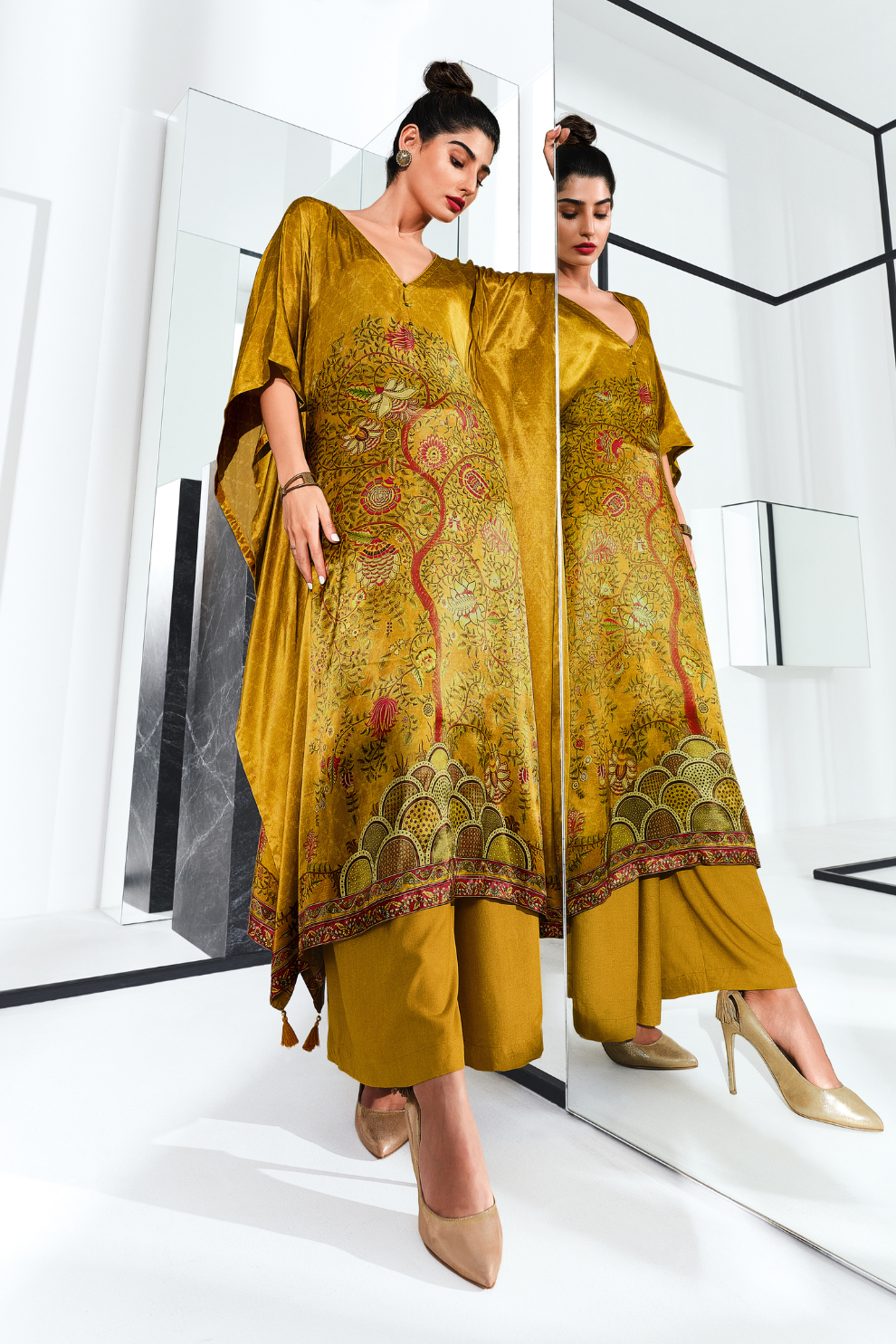 Gaji Silk Printed Kaftan Top Paired with Cotton Bottom