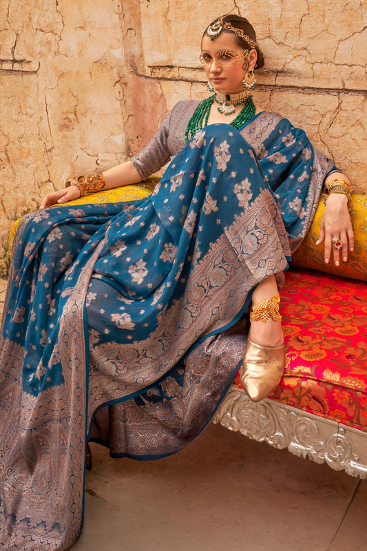 Georgette Saree with Soft Touch Finish and Ethnic Buta Design