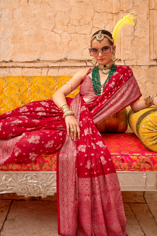 Georgette Saree with Soft Touch Finish and Ethnic Buta Design