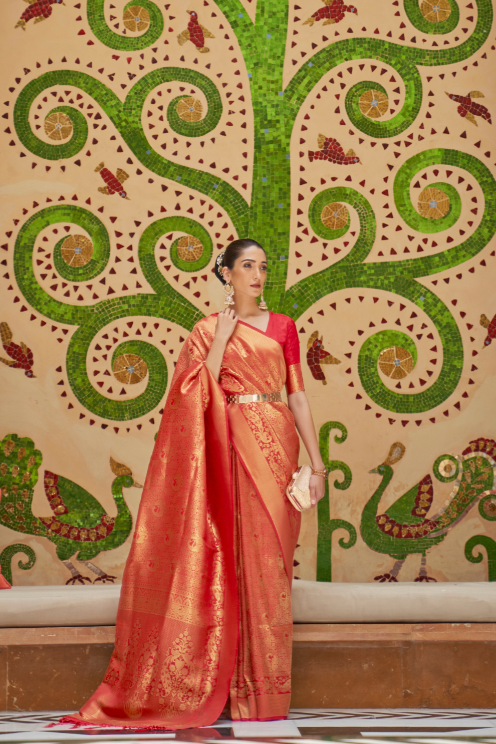 Royal Kanjivaram Silk Saree with Classic Zari Weaving Work