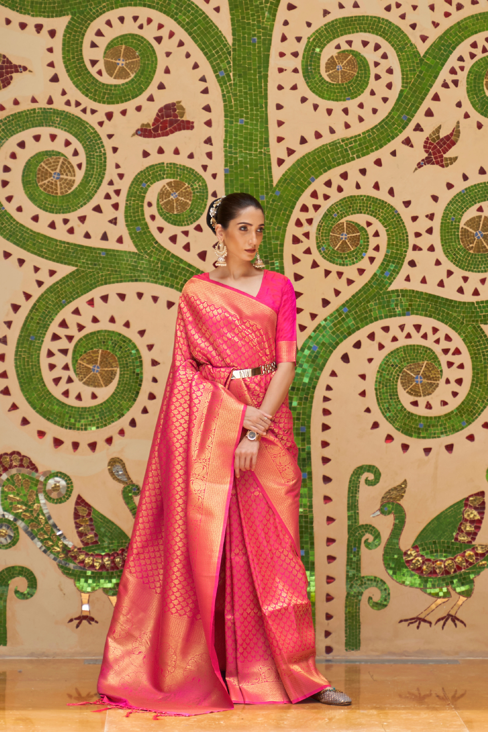 Royal Kanjivaram Silk Saree with Classic Zari Weaving Work