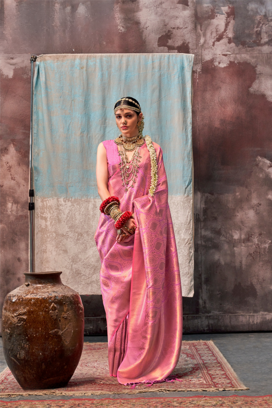 Elegant Handwoven Pure Silk Saree with Zari Design