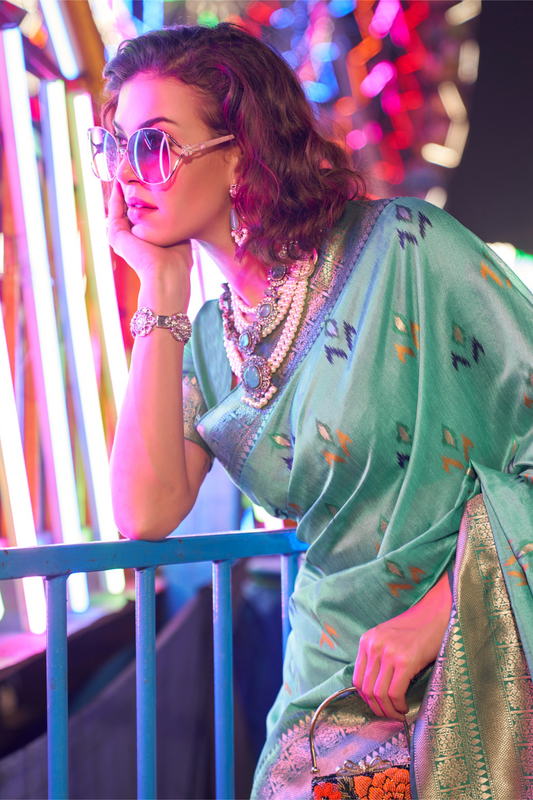 Designer Party Wear Handloom Kaitra Silk Saree with Elegant Weaving