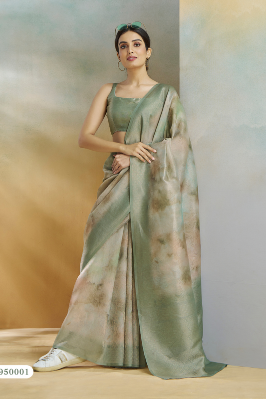 Handloom Weaving Silk – Heritage Craft in Every Thread - LaVante Fashion