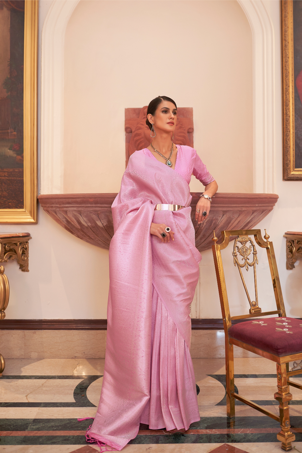 Handloom Banarasi Weaving Silk Saree with Traditional Elegance