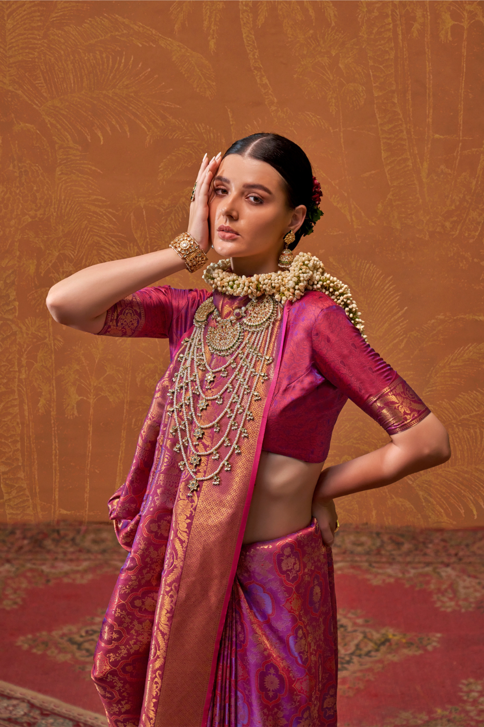 Gracefully Woven Pure Handloom Silk Drape Saree