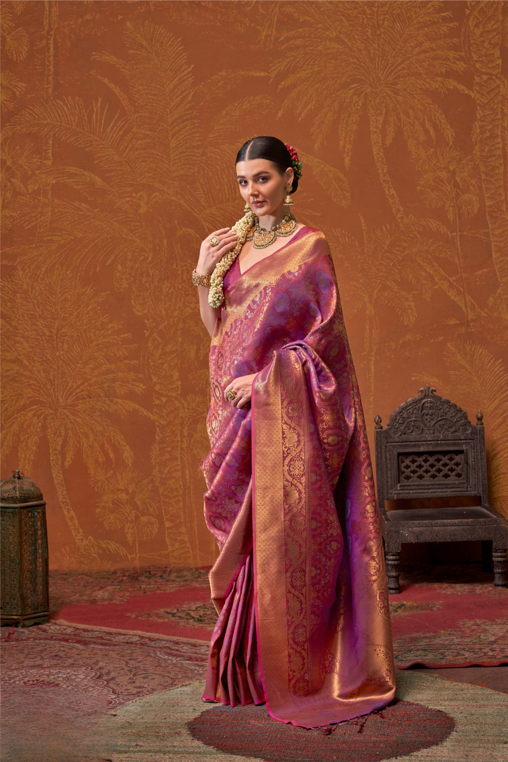 Gracefully Woven Pure Handloom Silk Drape Saree