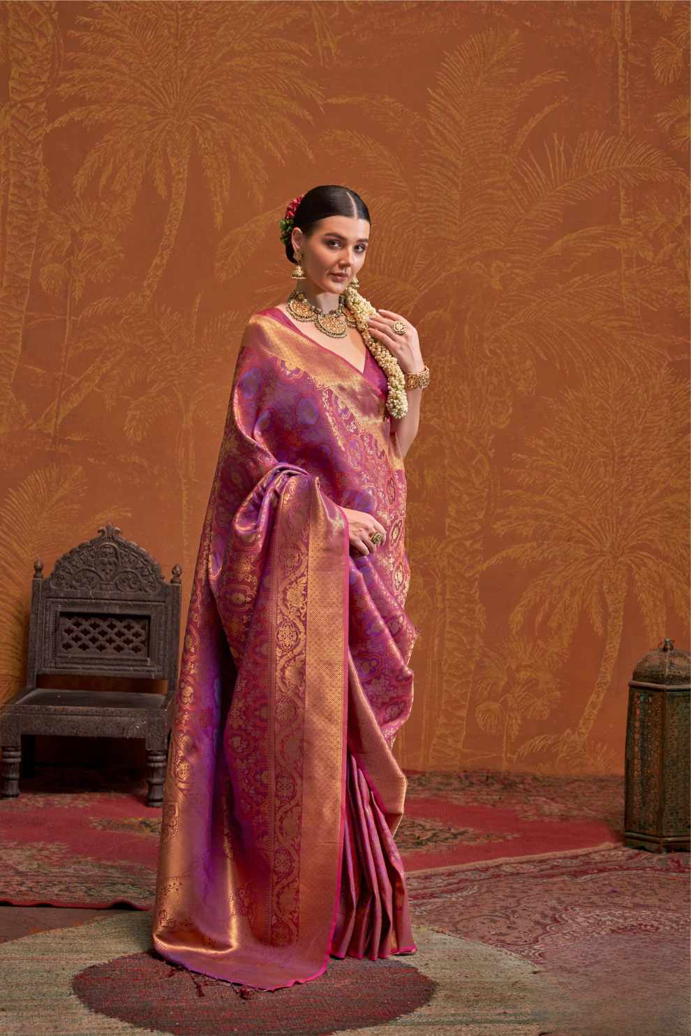 Gracefully Woven Pure Handloom Silk Drape Saree