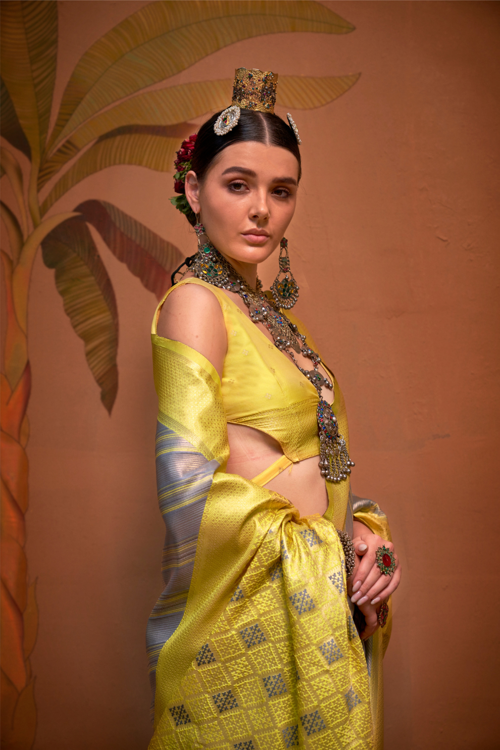 Pure Handloom Silk Saree with Traditional Charm