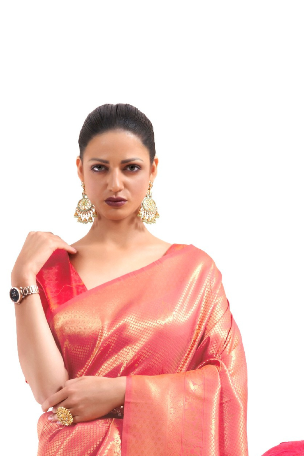 Kanjivaram Pattu Silk Saree with Cultural Elegance and Shine