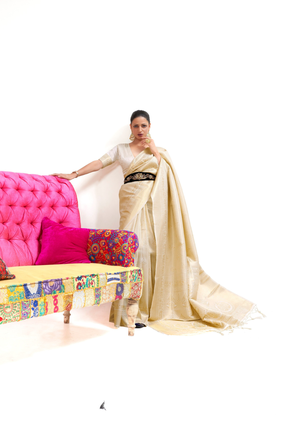 Kanjivaram Pattu Silk Saree with Cultural Elegance and Shine