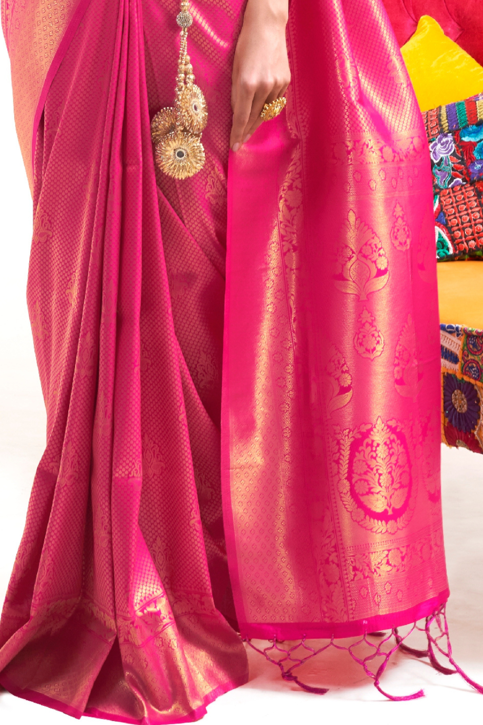 Kanjivaram Pattu Silk Saree with Cultural Elegance and Shine