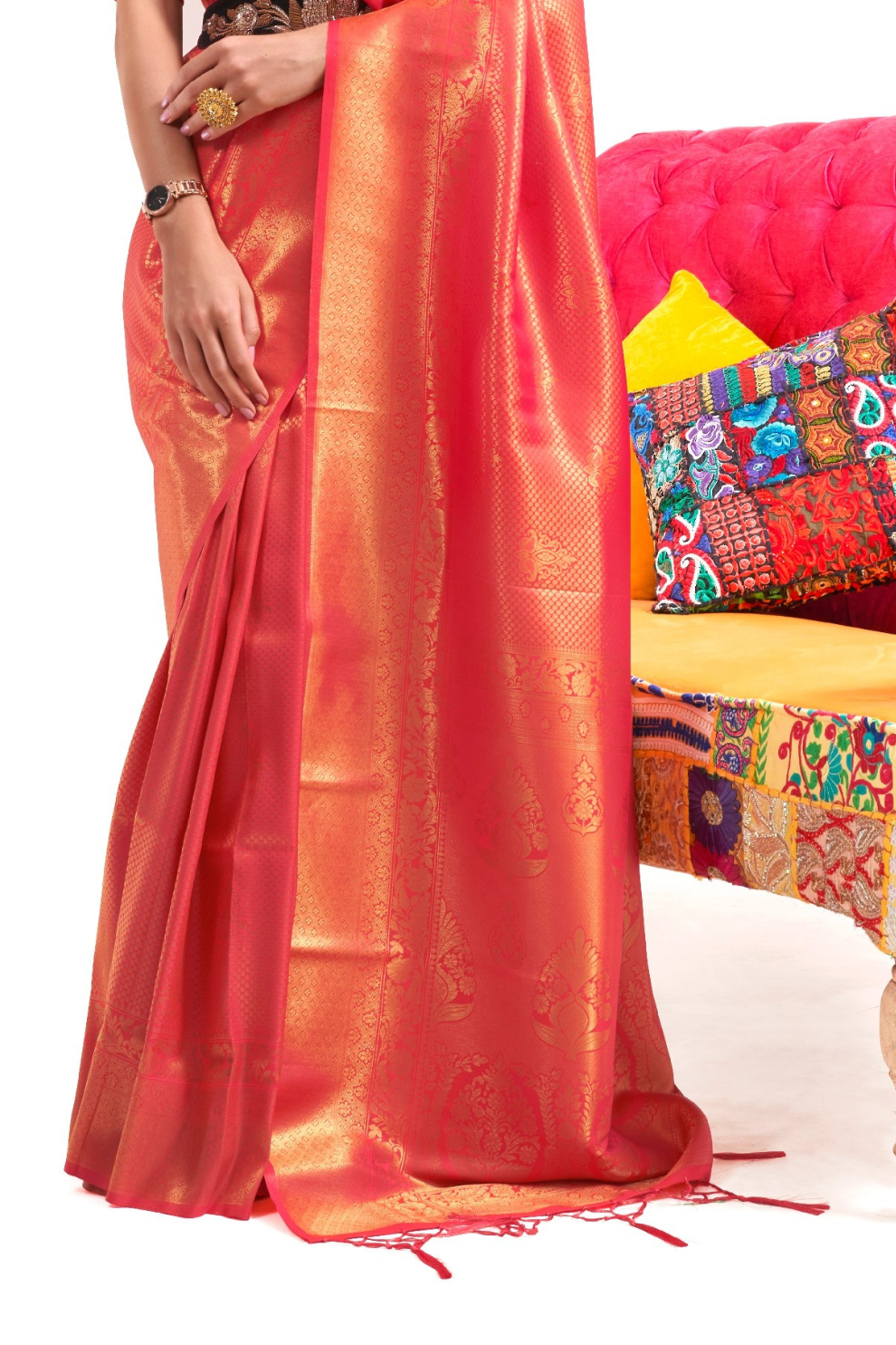 Kanjivaram Pattu Silk Saree with Cultural Elegance and Shine