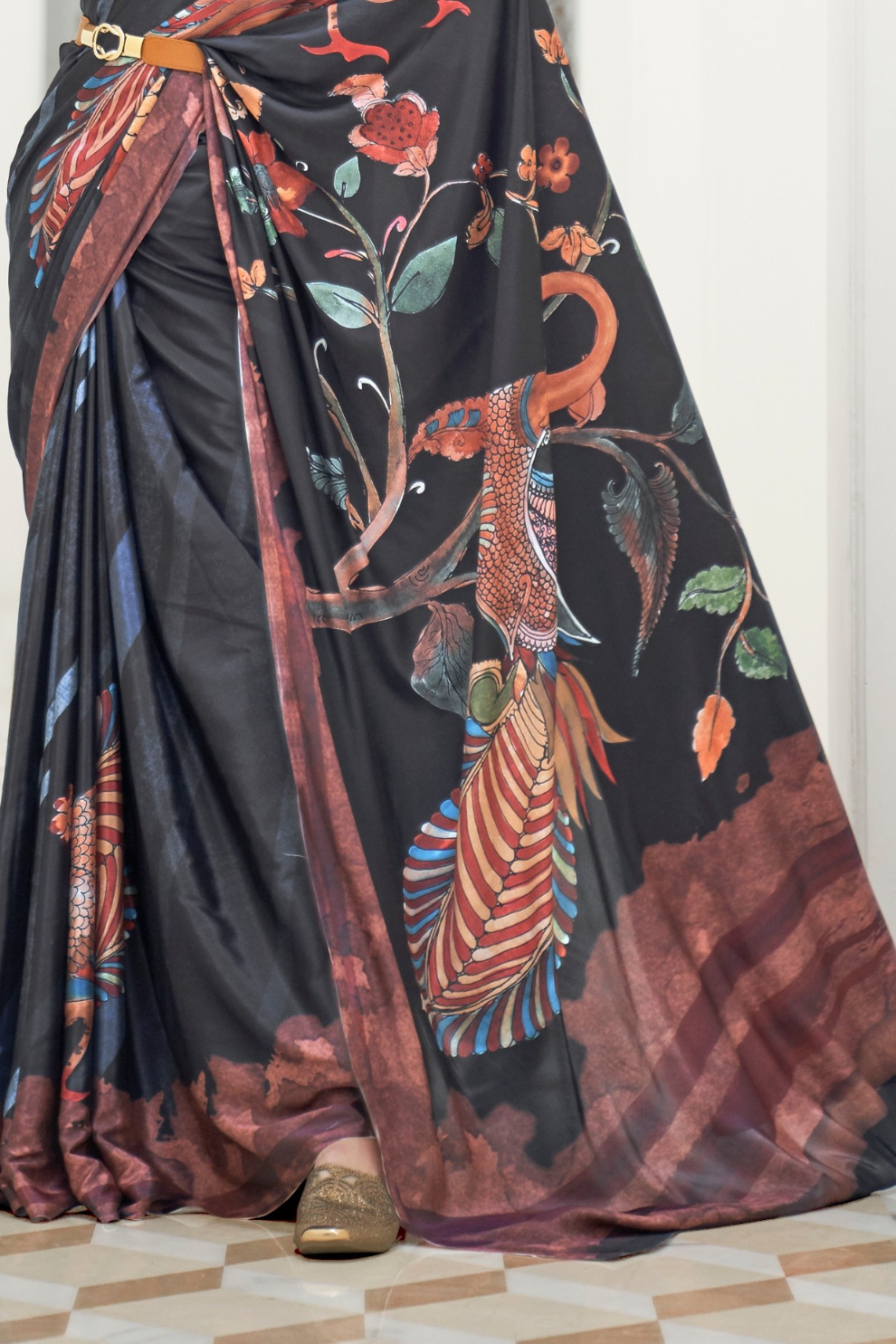 Digital Floral Printed Crepe Silk Saree with Graceful Drape