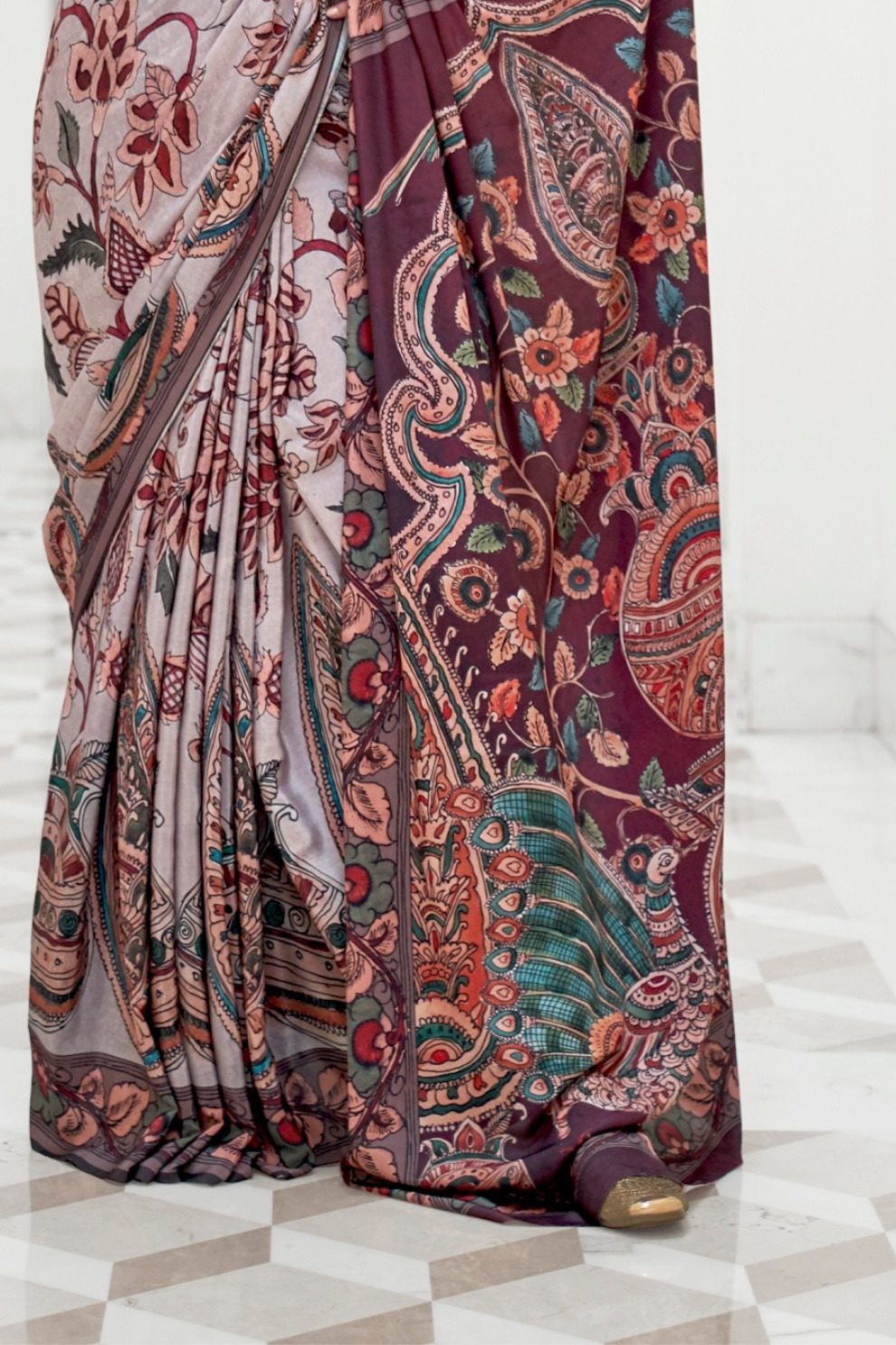 Digital Floral Printed Crepe Silk Saree with Graceful Drape