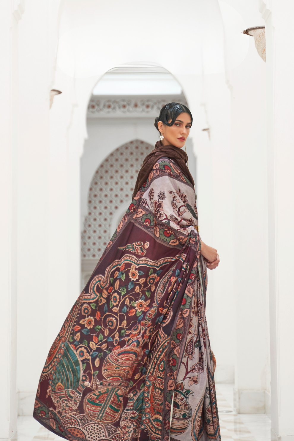 Digital Floral Printed Crepe Silk Saree with Graceful Drape