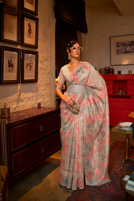 Floral Zari Silk Blend Banarasi Saree with Elegant Weave