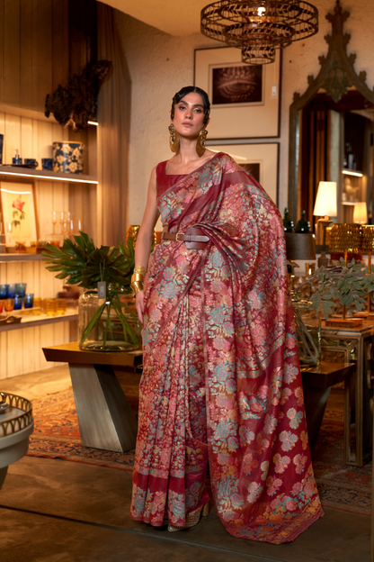 Floral Zari Silk Blend Banarasi Saree with Elegant Weave