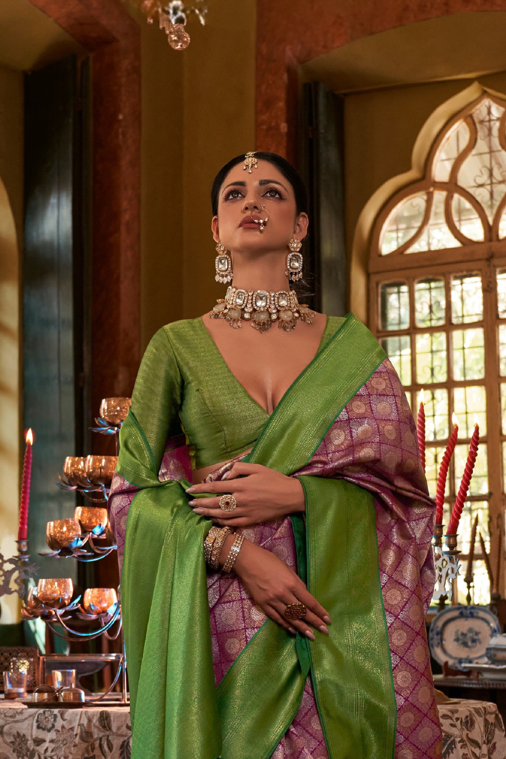 Graceful Kanjeevaram Silk Blend Saree with Motif Work