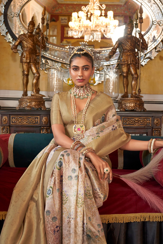 Traditional Woven Silk Blend Saree in Kanjivaram Design