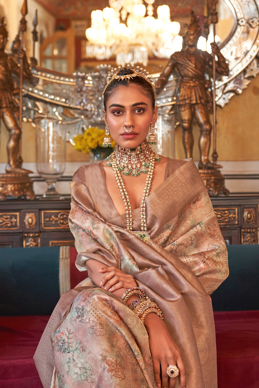 Traditional Woven Silk Blend Saree in Kanjivaram Design