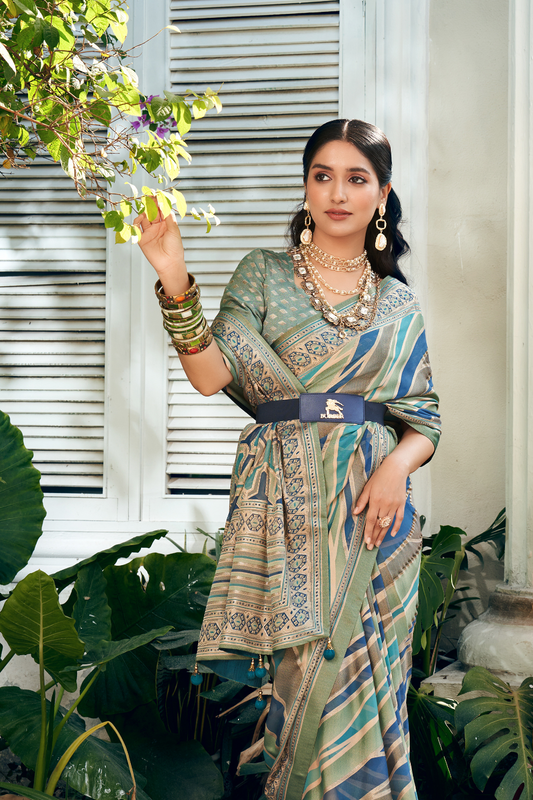 Pure Viscose Georgette Saree with Burnout Fancy Design