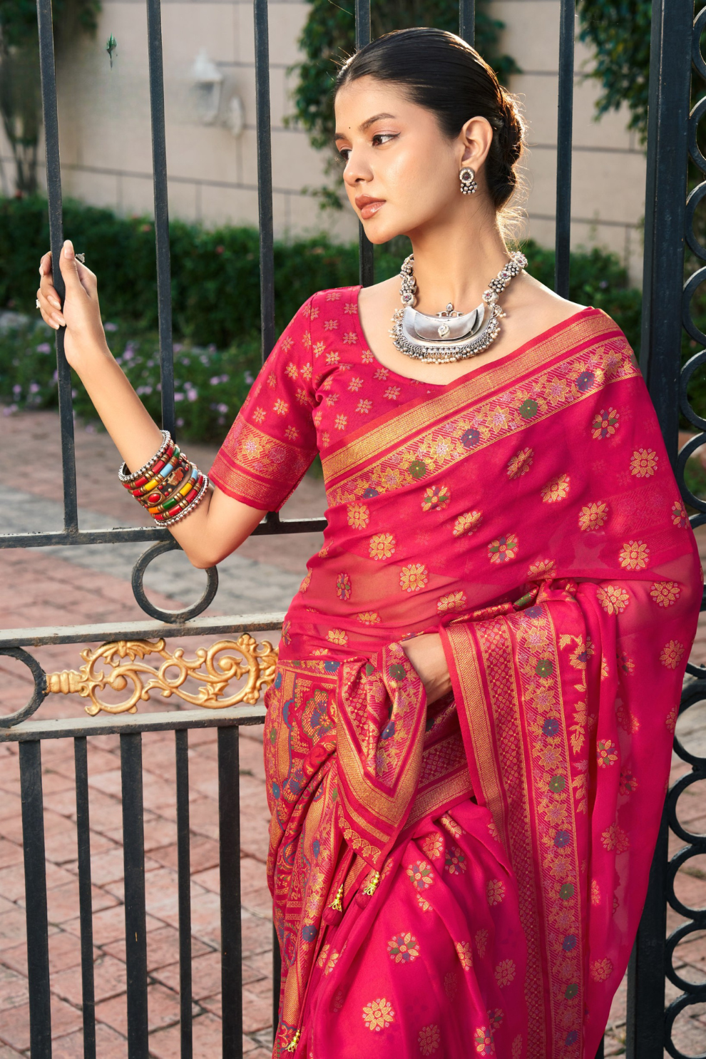 Luxury Polyester Viscose Georgette Saree with Burnout Traditional Design - LaVante Fashion