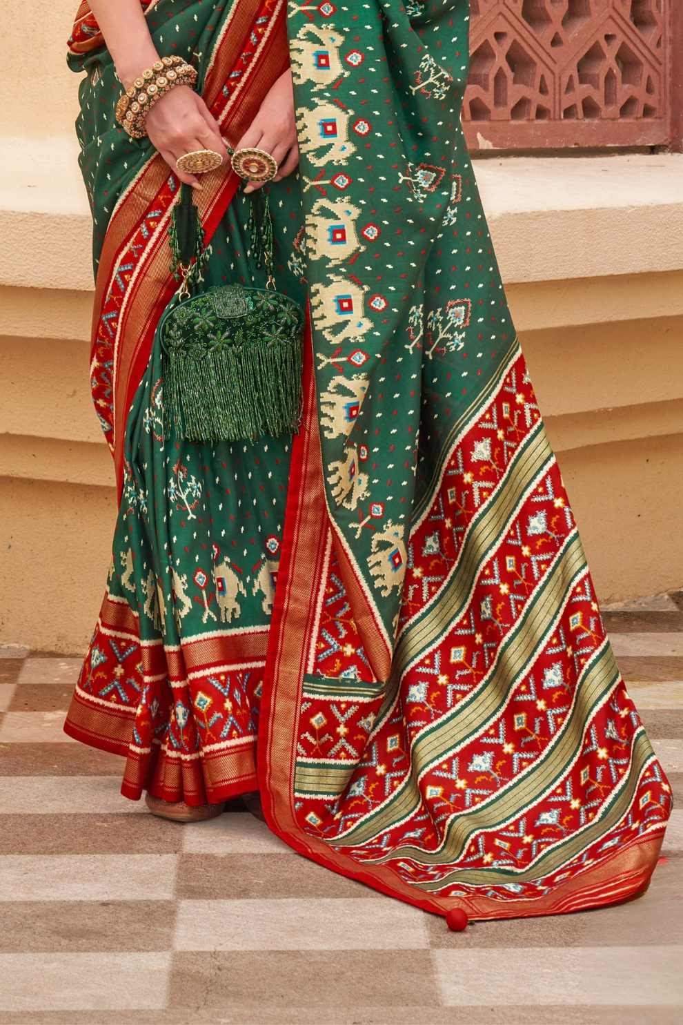 Traditional Patola Silk Saree for Weddings with Matching Blouse