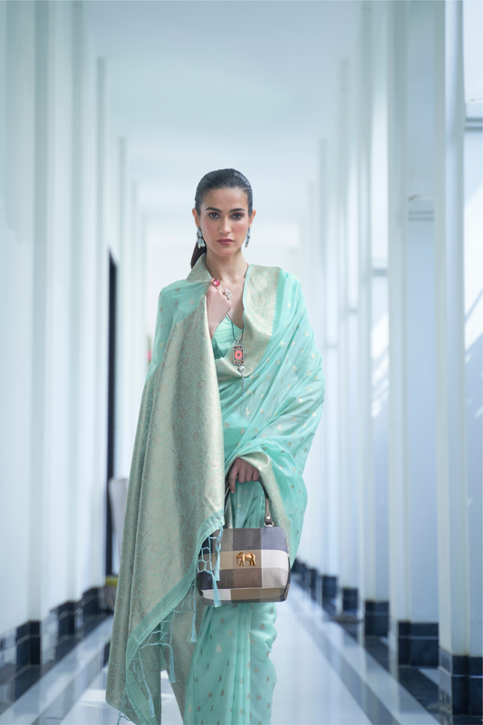 Elegant Mukaish Saree with Traditional Handloom Weaving