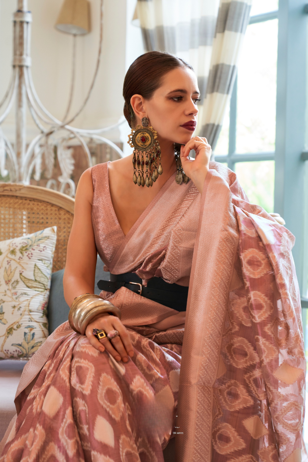 Multi Tissue Saree with Zari Handloom Weaving Elegance