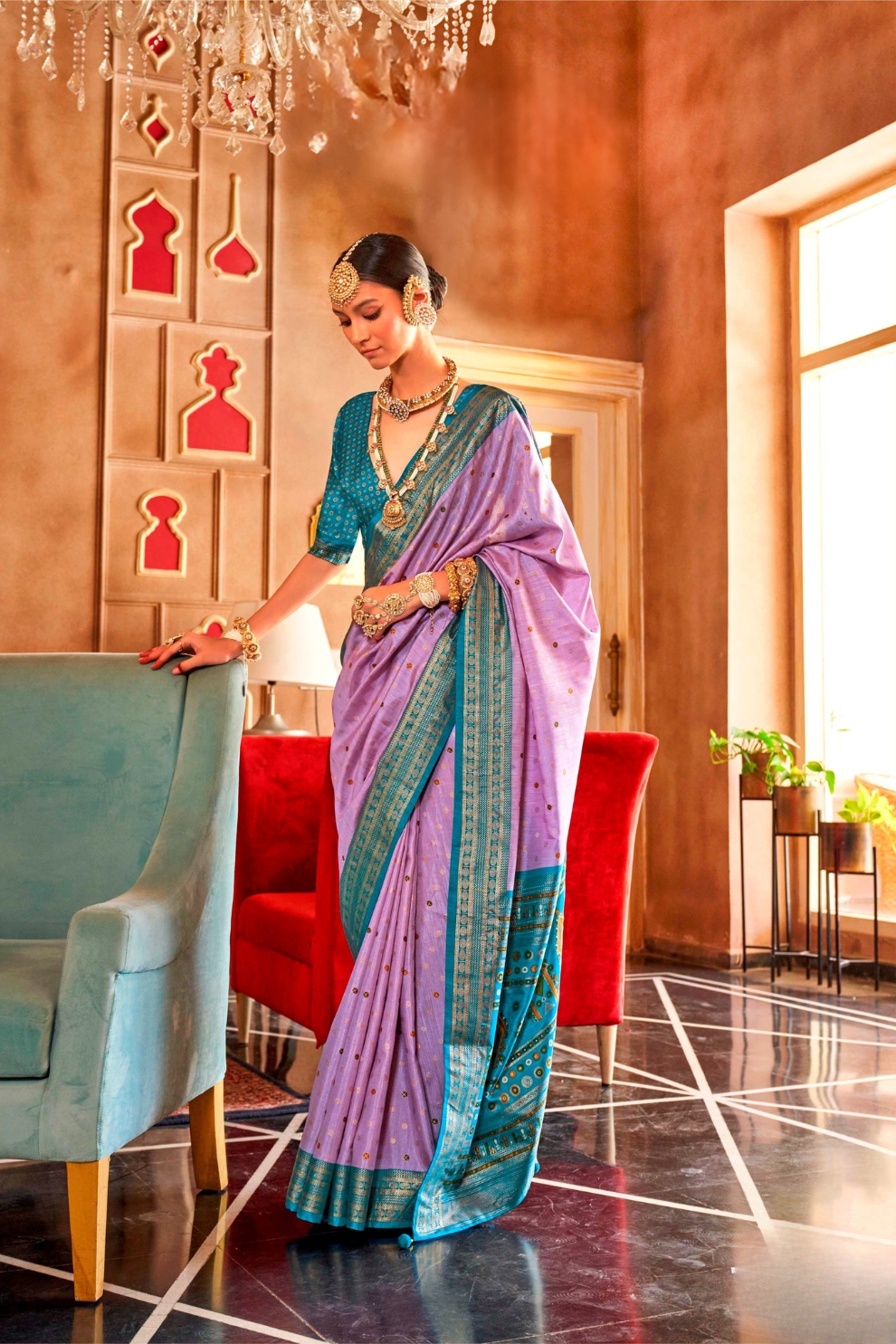 Regal Peshwai Paithani Silk Saree with Traditional Zari Weave