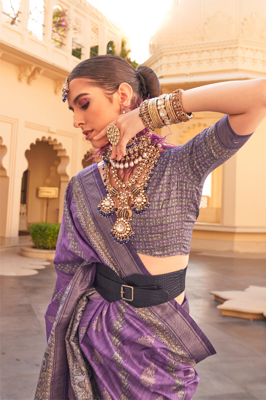 Graceful Silk Saree with Timeless Printed Art Design