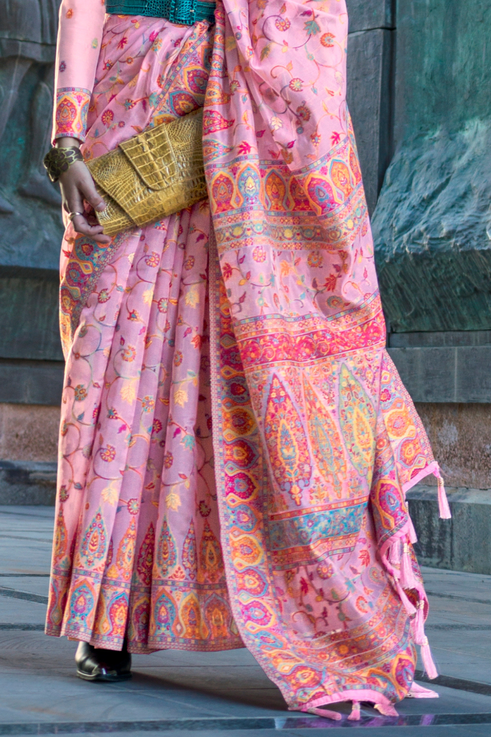 Kashneer Silk Organza Saree with Fine Handloom Weaving