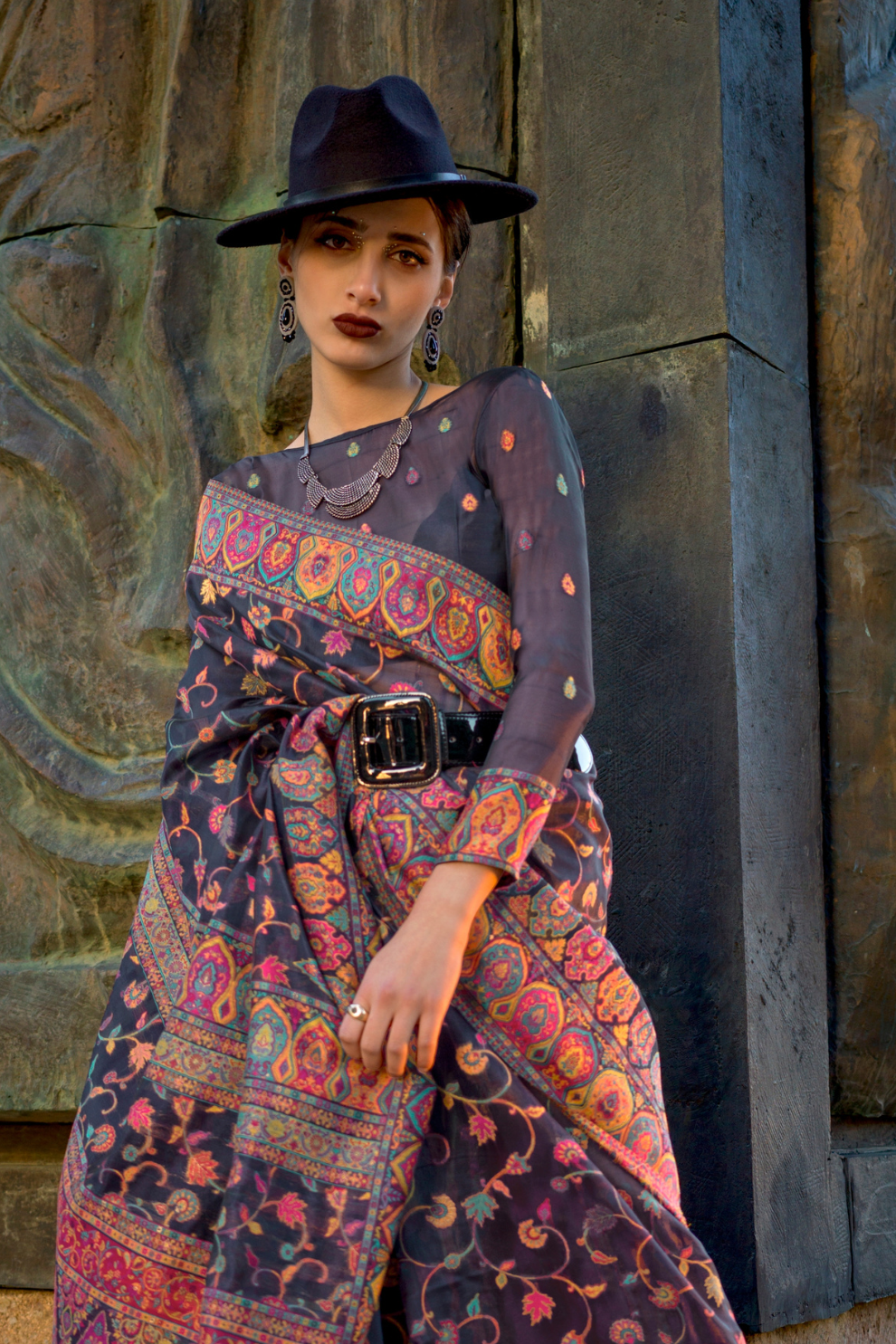 Kashneer Silk Organza Saree with Fine Handloom Weaving