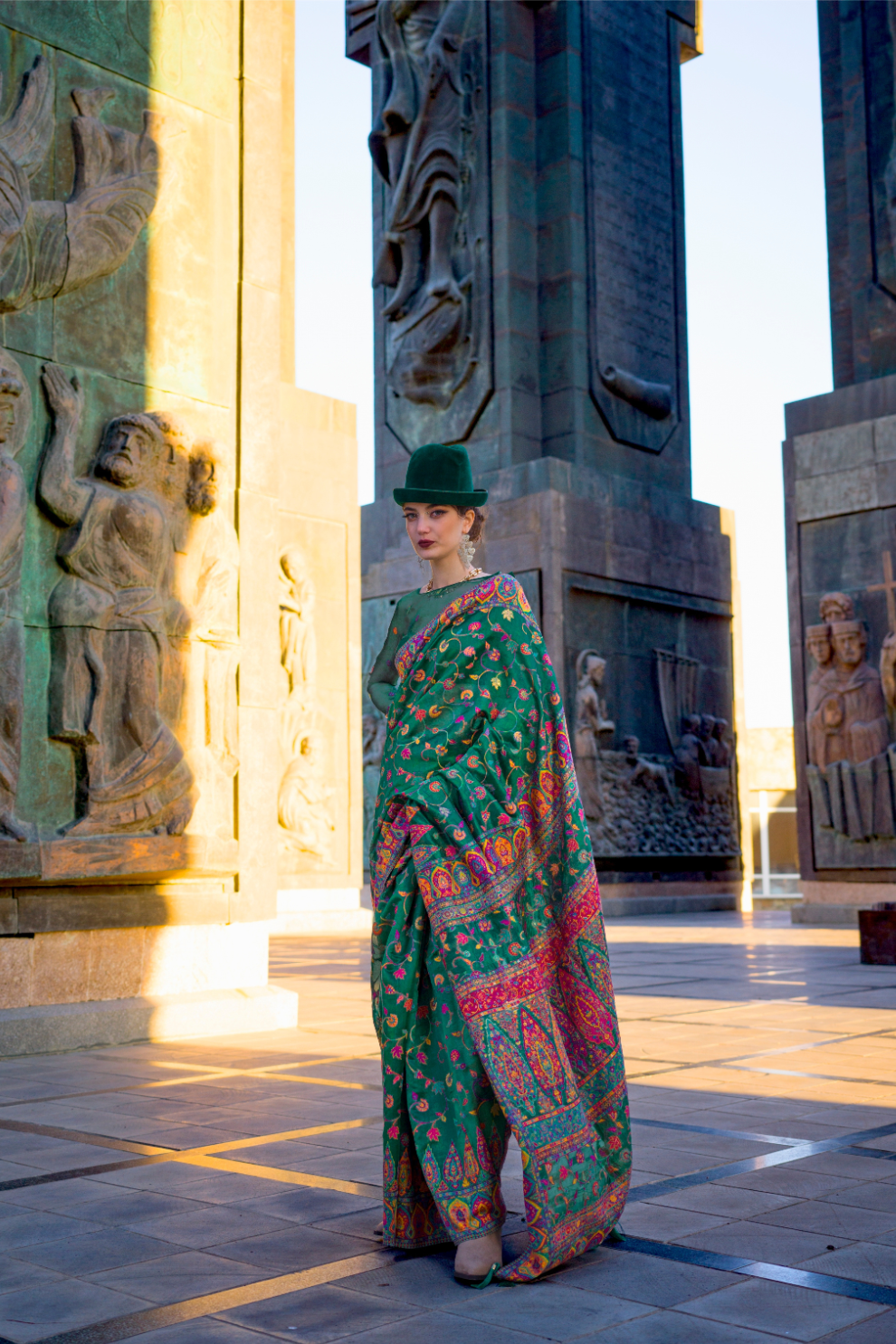 Kashneer Silk Organza Saree with Fine Handloom Weaving