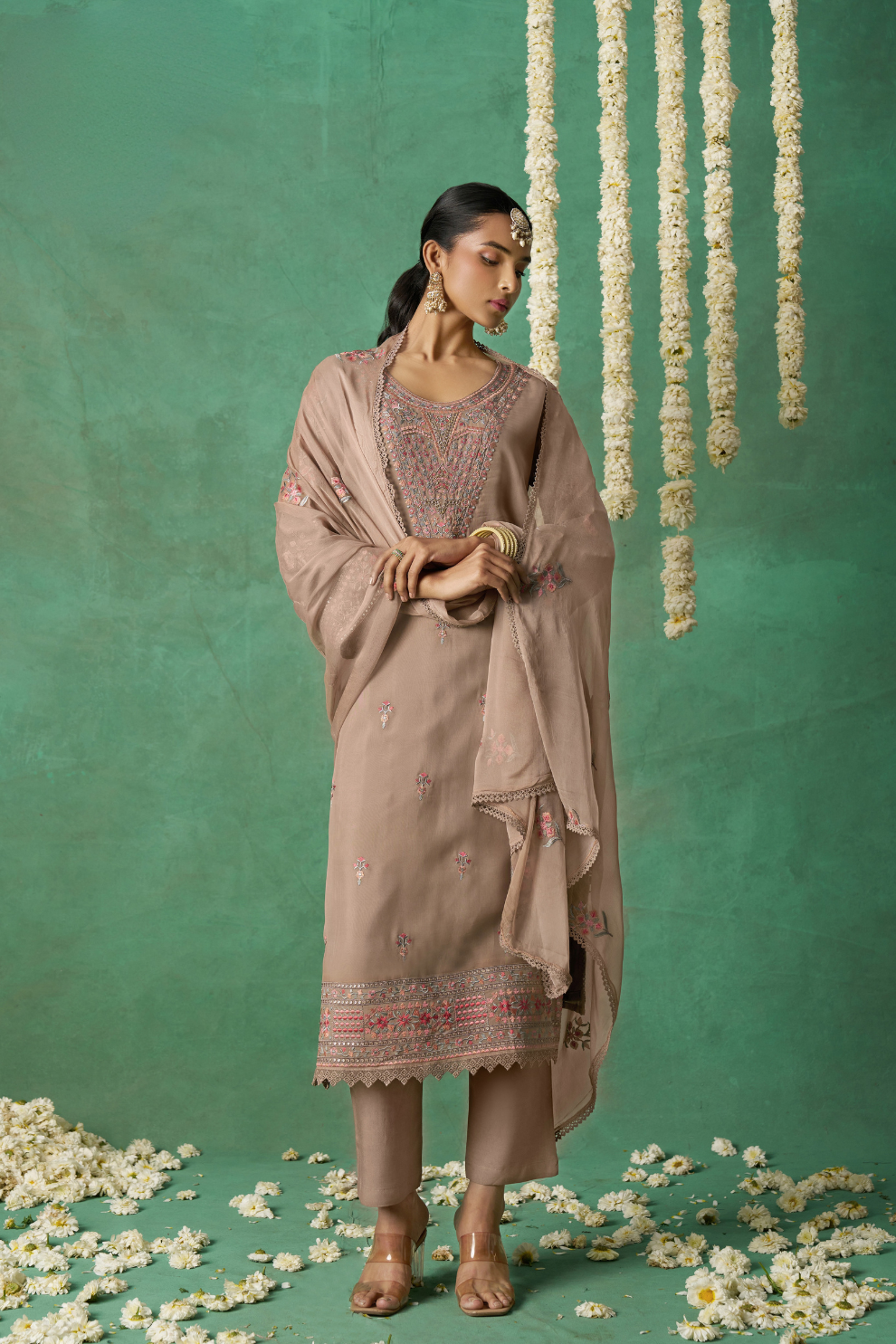 Graceful  Multi-Thread Embroidered Pant Suit