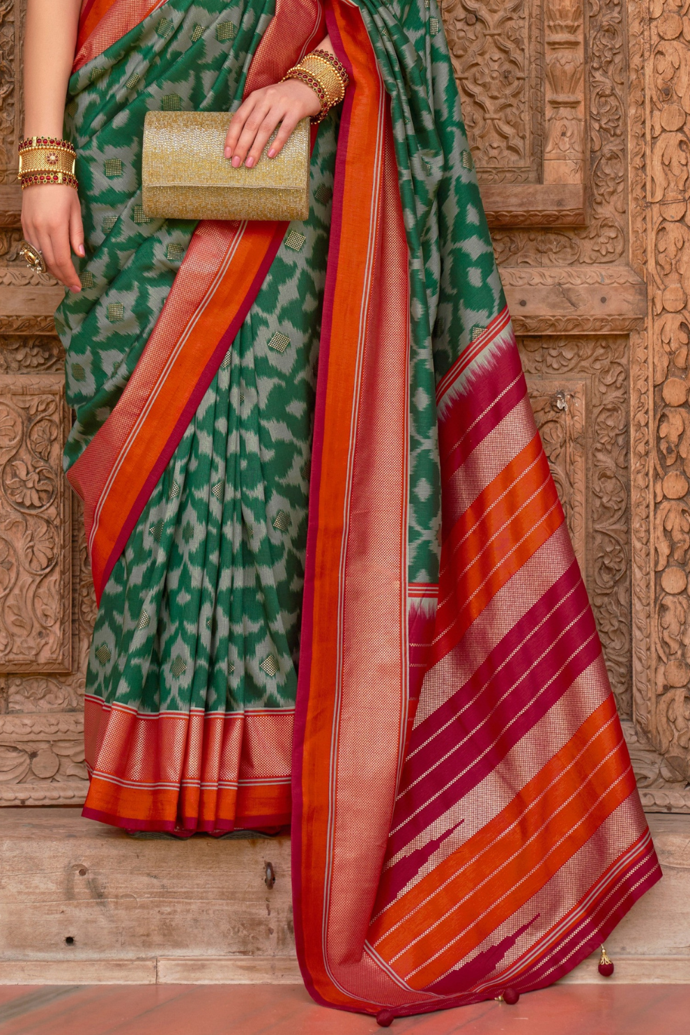 Banarasi Georgette Satin Saree with Artistic Print Detailing