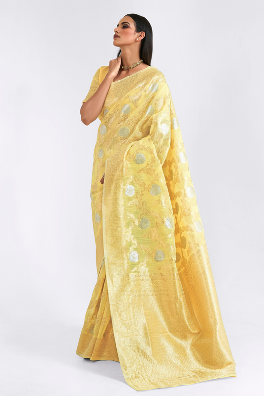 Traditional Linen Silk Saree with Elegant Zari Patterns